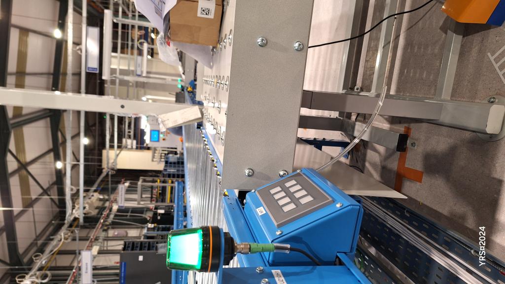 Conveyor wiring